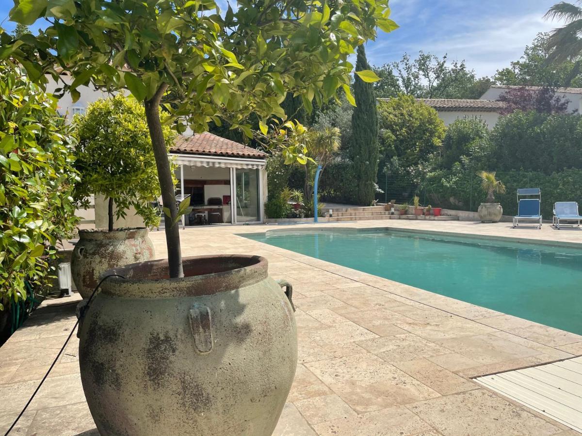 Villa 180 M2 Piscine Draguignan Eksteriør billede